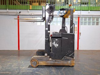 Carrelli retrattili Caterpillar NR16N2