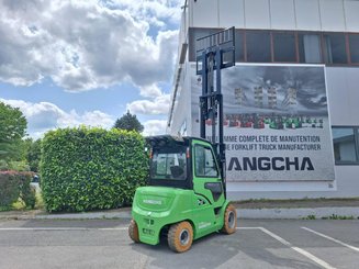 Carrello elevatore frontale a 4 ruote Hangcha XC50i-600