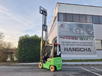 Carrello elevatore frontale a 4 ruote Hangcha XC18i