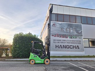 Carrello elevatore frontale a 4 ruote Hangcha XC18i