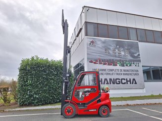 Carrello elevatore frontale a 4 ruote Hangcha XF25G-2