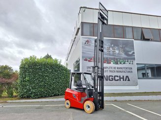 Carrello elevatore frontale a 4 ruote Hangcha AE25