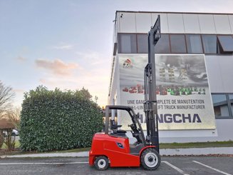 Carrello elevatore frontale a 4 ruote Hangcha AE30