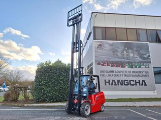 Carrello elevatore frontale a 4 ruote Hangcha AE30