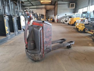 Transpallet guida in accompagnamento Fenwick T18