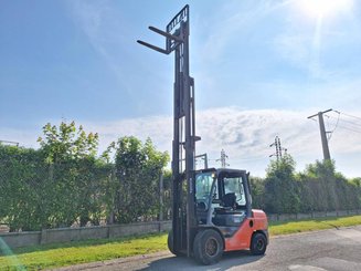 Carrello elevatore frontale a 4 ruote Toyota 52-8FDJF35D - 2
