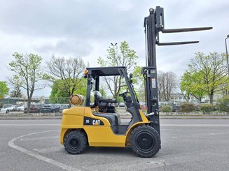 Carrello elevatore frontale a 4 ruote Caterpillar GP35 NTD - 10