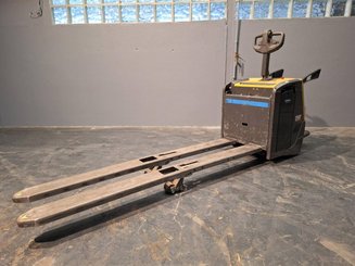 Transpallet con pedana Caterpillar NPV20N2 - 7