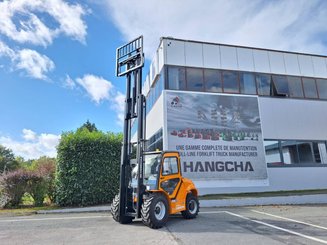 Carrelli elevatori fuoristrada Hangcha TT30i-4 (CPD30-XY2GC-RT4) 