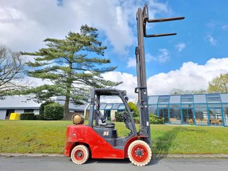 Carrello elevatore frontale a 4 ruote Hangcha CPYD35