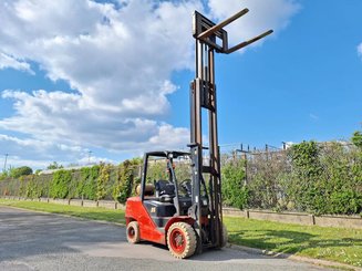 Carrello elevatore frontale a 4 ruote Hangcha CPYD35