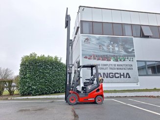 Carrello elevatore frontale a 4 ruote Hangcha XF18G-2