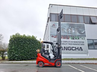 Carrello elevatore frontale a 4 ruote Hangcha XF18G-2