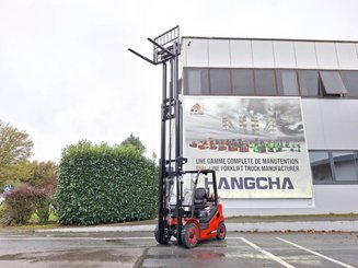 Carrello elevatore frontale a 4 ruote Hangcha XF25G-2