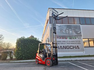 Carrello elevatore frontale a 4 ruote Hangcha XF25G-2