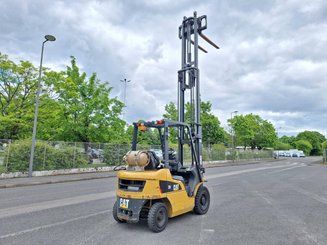 Carrello elevatore frontale a 4 ruote Caterpillar GP20NT