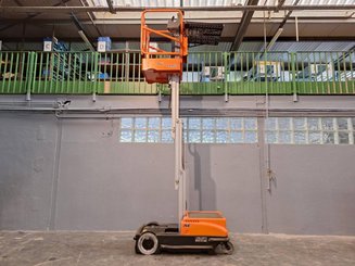 Navicella a gruppo di sollevamento verticale JLG 10MSP