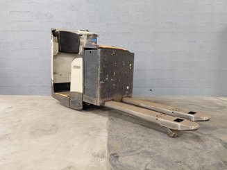 Transpallet con pedana Crown WT3040 2.00