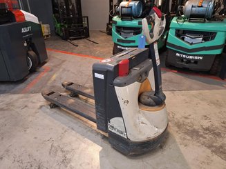 Transpallet guida in accompagnamento Crown WP3015-1.6