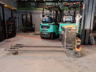 Transpallet guida in accompagnamento Caterpillar NPP20N2