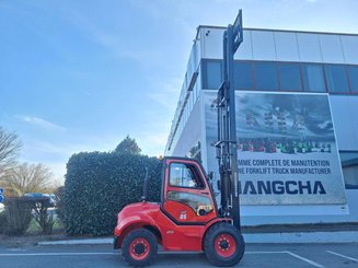 Carrelli elevatori fuoristrada Hangcha TT35-4
