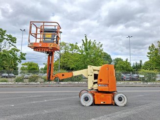 Piattaforma articolata JLG E300AJP