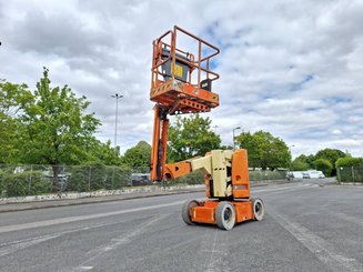 Piattaforma articolata JLG E300AJP - 6