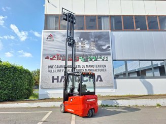 Carrello elevatore frontale a 3 ruote Hangcha A3W20