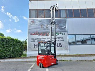 Carrello elevatore frontale a 3 ruote Hangcha A3W20