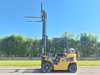 Carrello elevatore frontale a 4 ruote Caterpillar GP20NT - 8