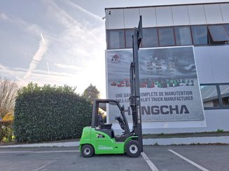 Carrello elevatore frontale a 4 ruote Hangcha XC35i