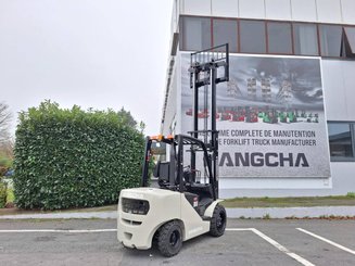Carrello elevatore frontale a 4 ruote Hangcha XF30D - 11