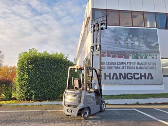 Carrello elevatore frontale a 4 ruote Hangcha AE15 - 11