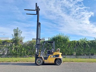Carrello elevatore frontale a 4 ruote Caterpillar GP30NTD - 7