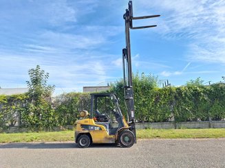Carrello elevatore frontale a 4 ruote Caterpillar GP30NTD - 8