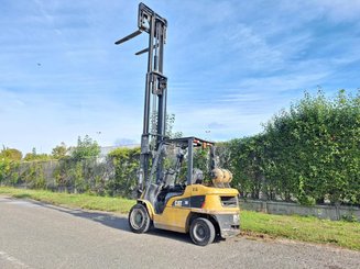 Carrello elevatore frontale a 4 ruote Caterpillar GP30NTD - 9