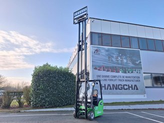 Carrello elevatore frontale a 3 ruote Hangcha XC3-18i (CPDS18-XCC2G-SI)