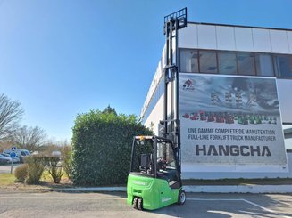 Carrello elevatore frontale a 3 ruote Hangcha XC3-20i (CPDS20-XCC2G-SI)