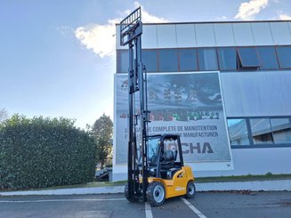 Carrello elevatore frontale a 4 ruote Hangcha XE38i