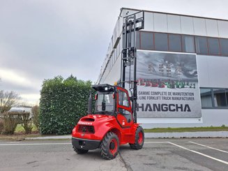 Carrelli elevatori fuoristrada Hangcha TT30-4