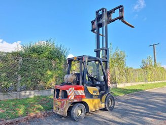 Carrello elevatore frontale a 4 ruote Yale GLP35VX
