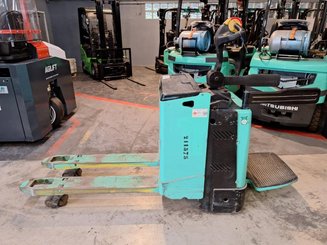 Transpallet guida in accompagnamento Yale MP20X
