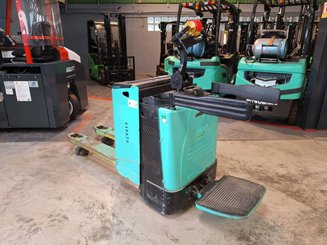Transpallet guida in accompagnamento Yale MP20X