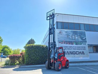 Carrelli elevatori fuoristrada Hangcha TT30-4