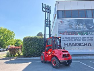 Carrelli elevatori fuoristrada Hangcha TT30-4