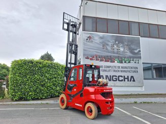 Carrello elevatore frontale a 4 ruote Hangcha XF55G-2