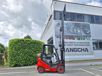Carrello elevatore frontale a 4 ruote Hangcha XF15G-2