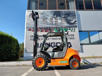 Carrelli elevatori fuoristrada Ausa C150H