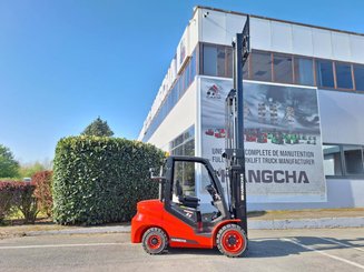 Carrello elevatore frontale a 4 ruote Hangcha XF35D-2