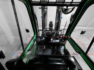 Carrello elevatore frontale a 4 ruote Hangcha XC25i-2 (CPD25-XCY2-SI) 
